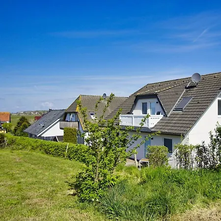 Mit Terrasse In Ruhiger Lage - Haus Suedperd Strandwinde Apartment